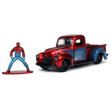 Hollywood Rides 1941 Ford Pickup 1:32 Scale Die-Cast Metal Vehicle with Proto-Suit Spider-Man Figure